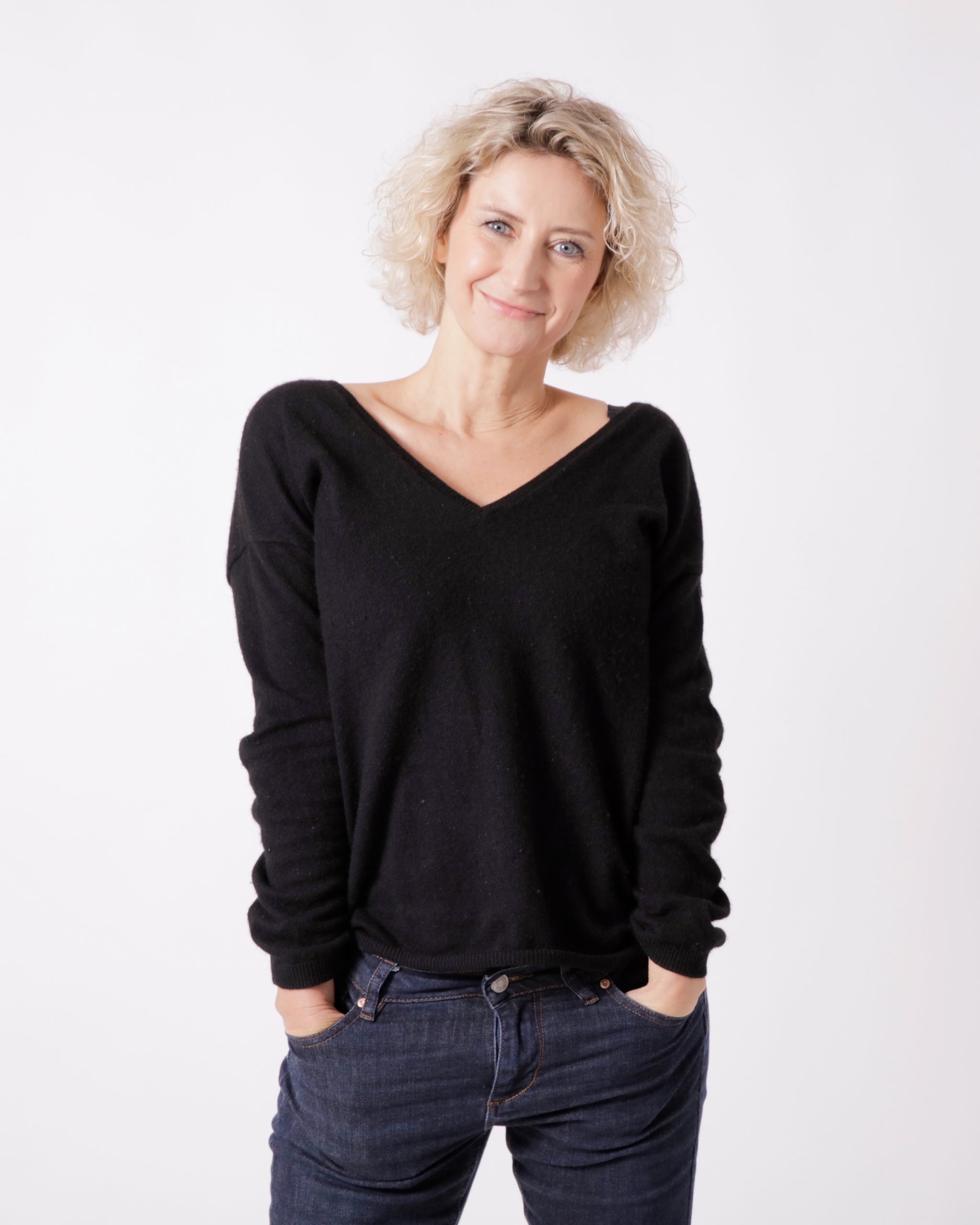 Caroline Klaus Book 2024 Comédienne-Chanteuse, Photographe Mathieu Baumer, Make up Axelle Dersin